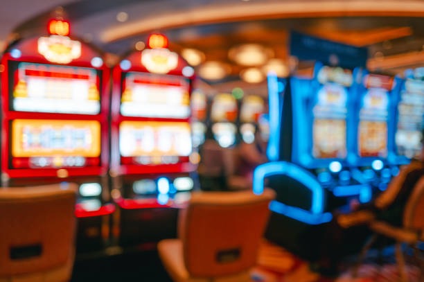 isototo app interface showing live blackjack table on mobile screen