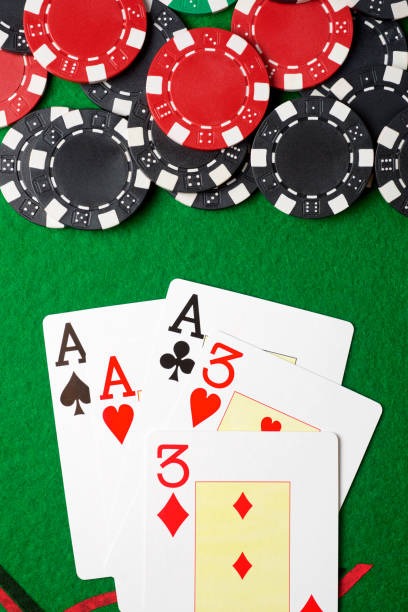Dealer dealing cards in live Bandar Ceme game